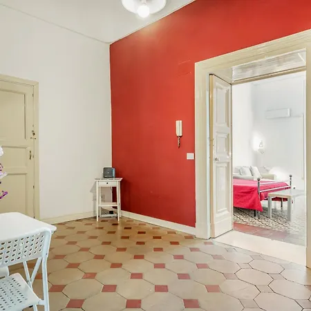 Urban Elegance By Sant'agata: A Gem Apartment