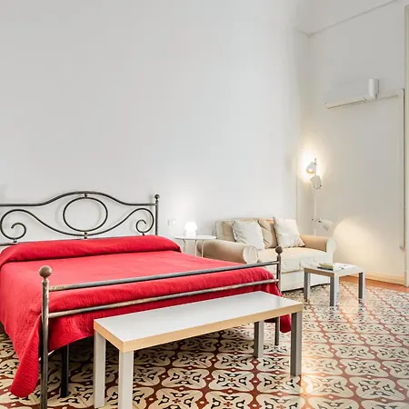 Apartment Urban Elegance By Sant'agata: A Gem *